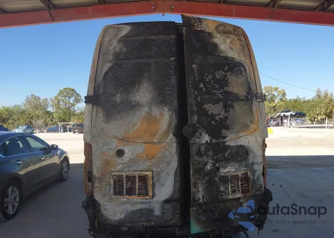 2018 Mercedes-Benz Sprinter 2500 Standard Roof V6 z USA, uszkodzony, nr VIN WD3PE7CD9JP633073